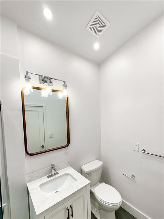108 Catalpa Street — photo 23
