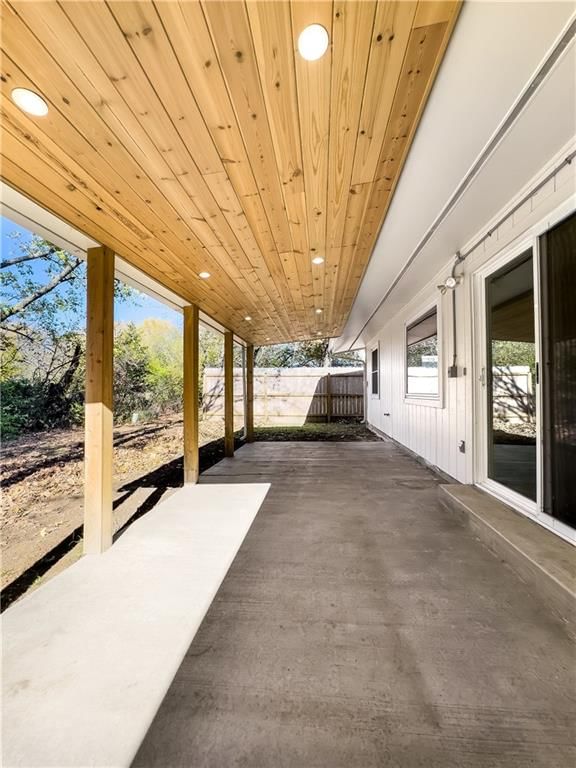 108 Catalpa Street — photo 38