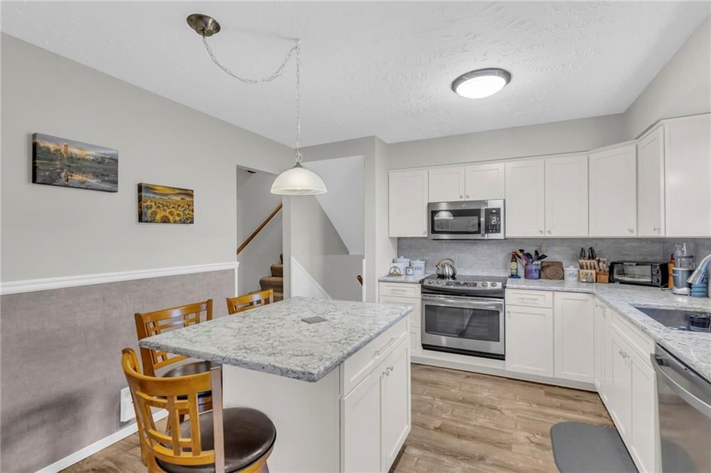 1210 W 29th Court — photo 6