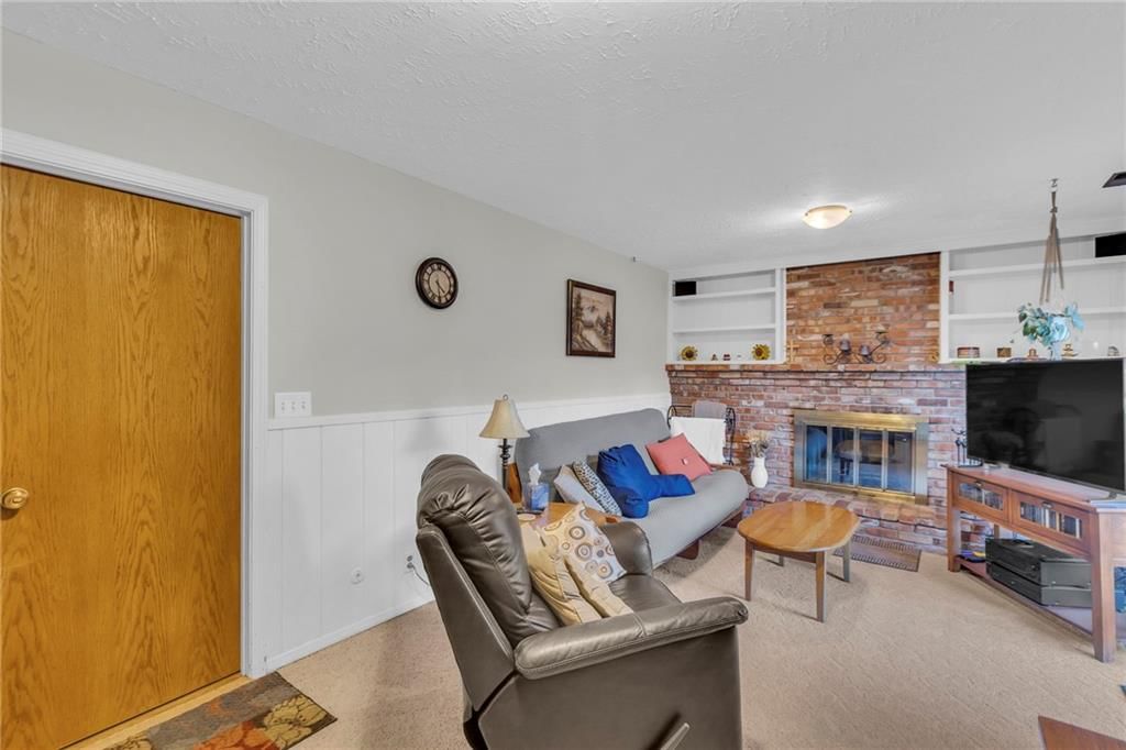 1210 W 29th Court — photo 32