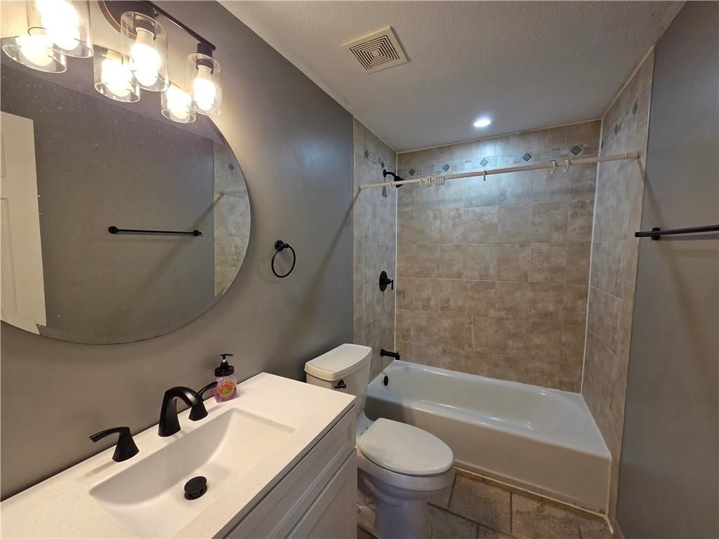 909 N Fulton Street — photo 12