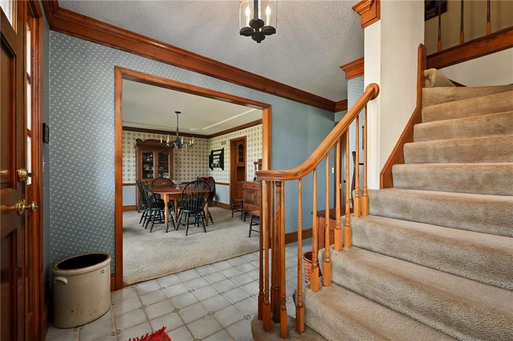 9029 W 194th Terrace — photo 4