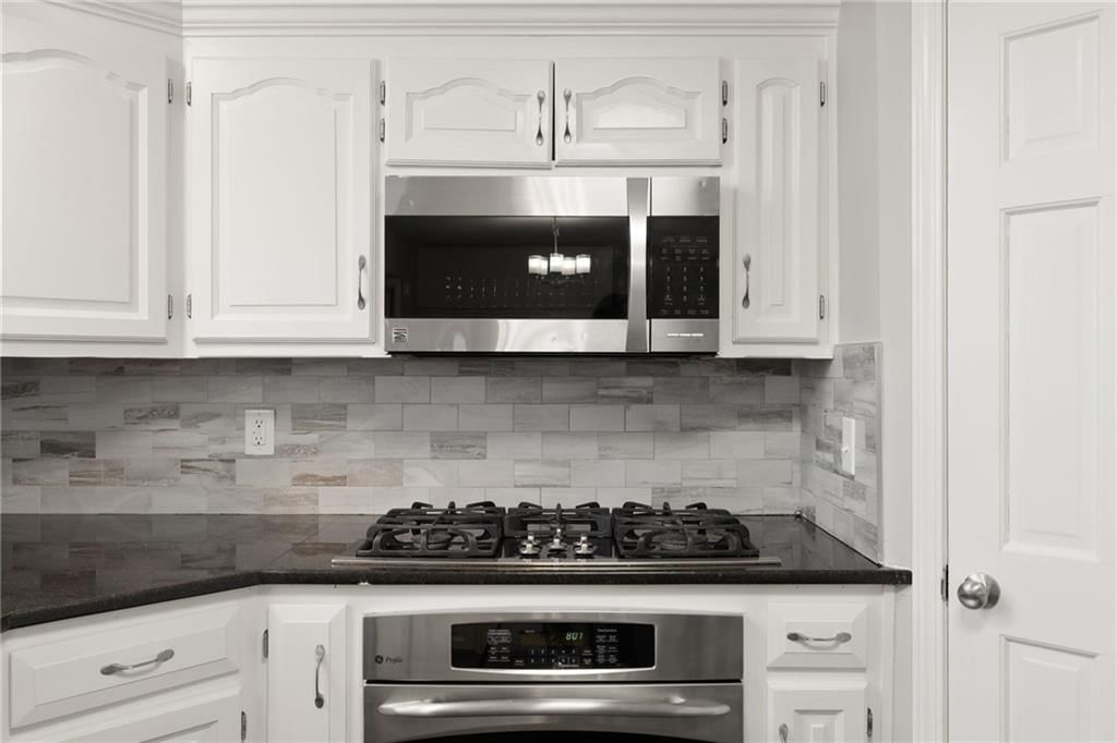 6115 N Kensington Court — photo 13