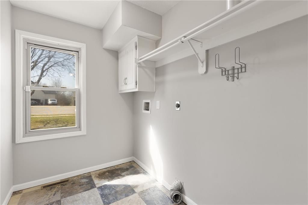 6115 N Kensington Court — photo 15