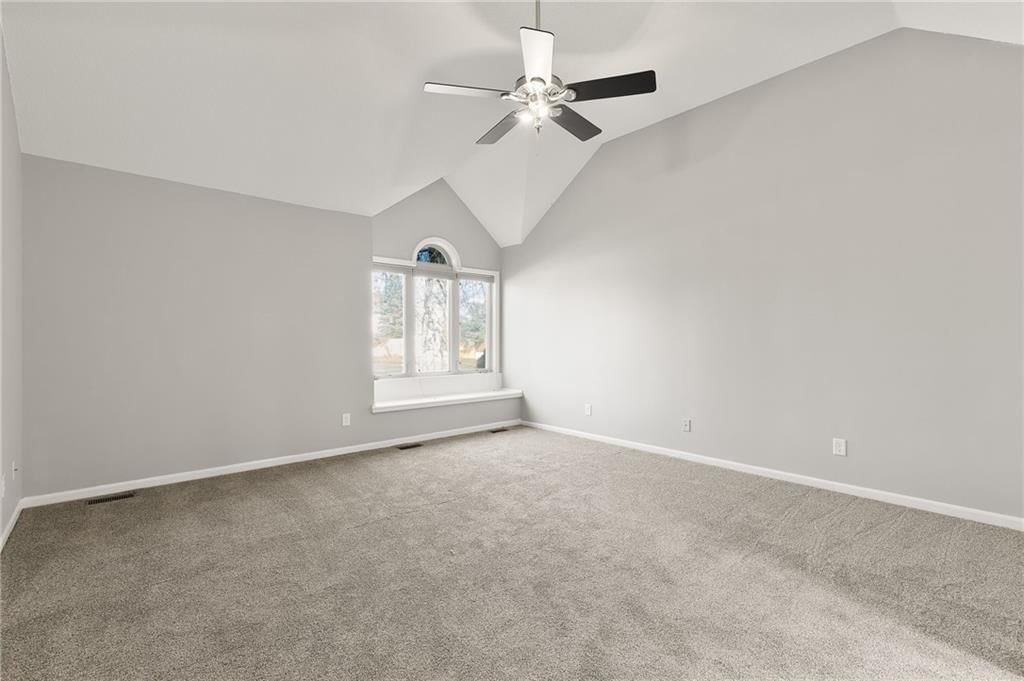 6115 N Kensington Court — photo 16