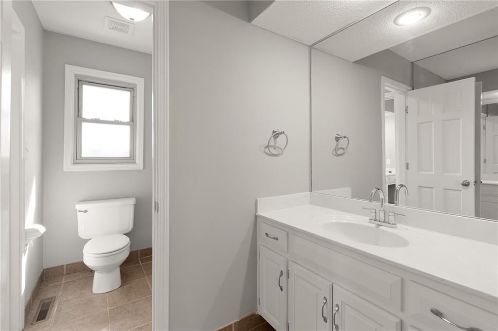 6115 N Kensington Court — photo 24