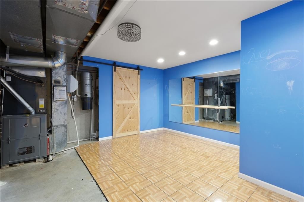 6115 N Kensington Court — photo 35