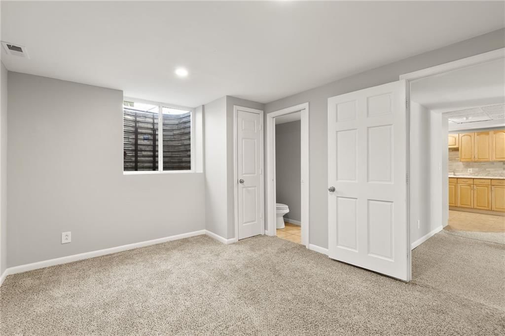 6115 N Kensington Court — photo 36