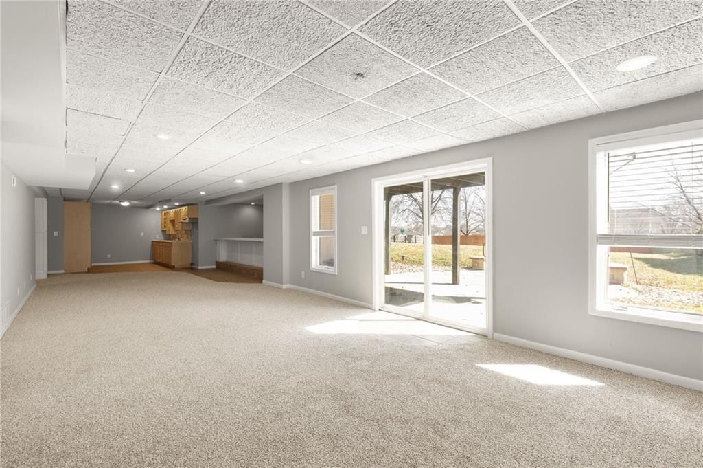 6115 N Kensington Court — photo 39