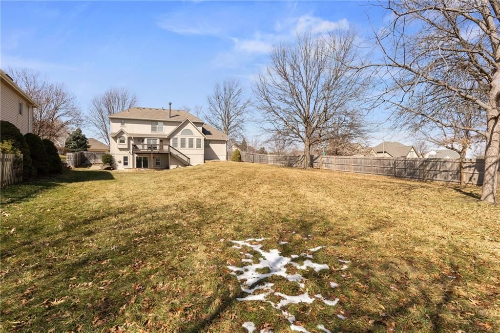 6115 N Kensington Court — photo 46