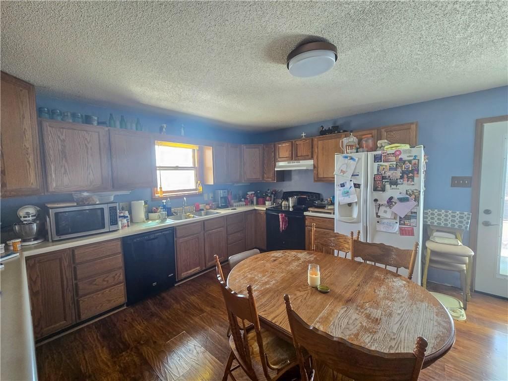 1667 S 1400 Road — photo 7