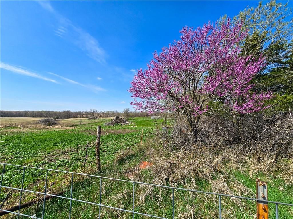 1667 S 1400 Road — photo 41
