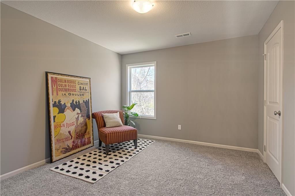 11807 N Bellaire Avenue — photo 14