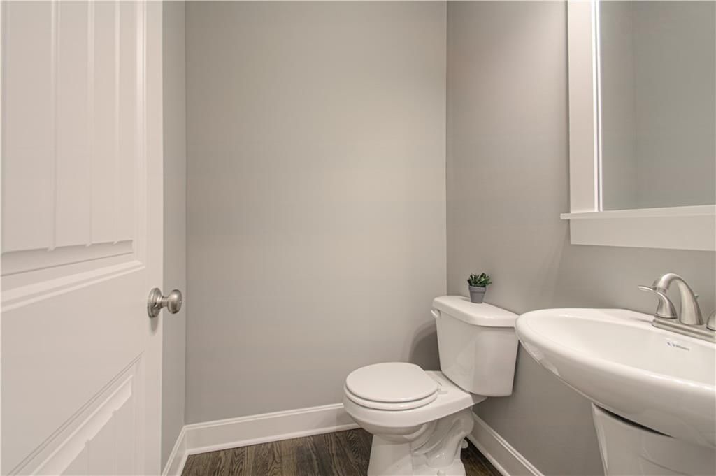 11807 N Bellaire Avenue — photo 23