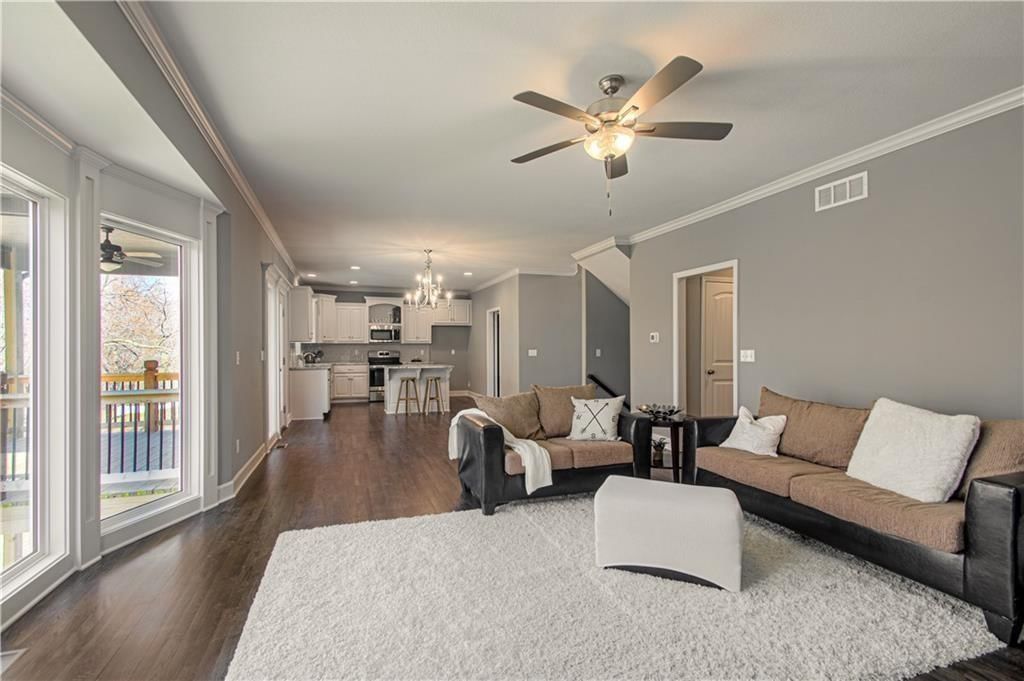 11807 N Bellaire Avenue — photo 26