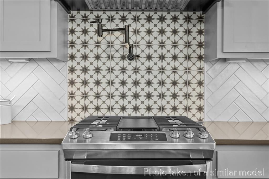 13416 W 178th Street — photo 17