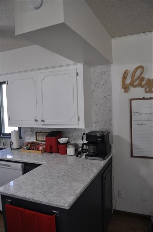 905 Sycamore Drive — photo 13