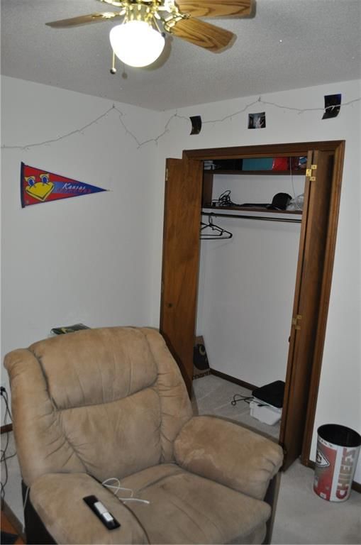 905 Sycamore Drive — photo 32