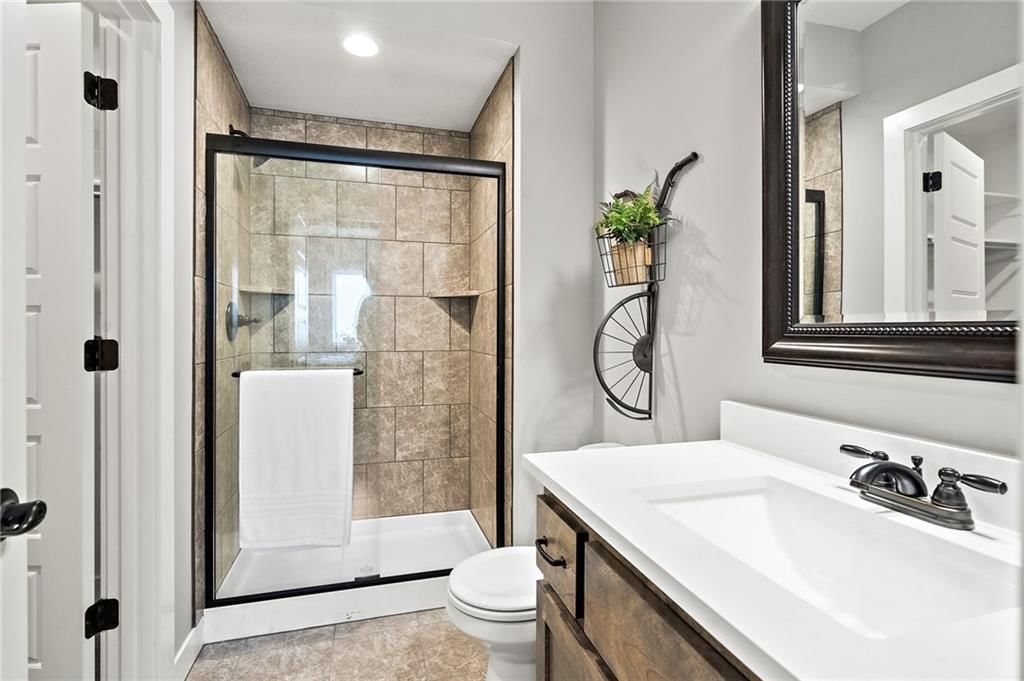 8913 Shady Bend Road — photo 35