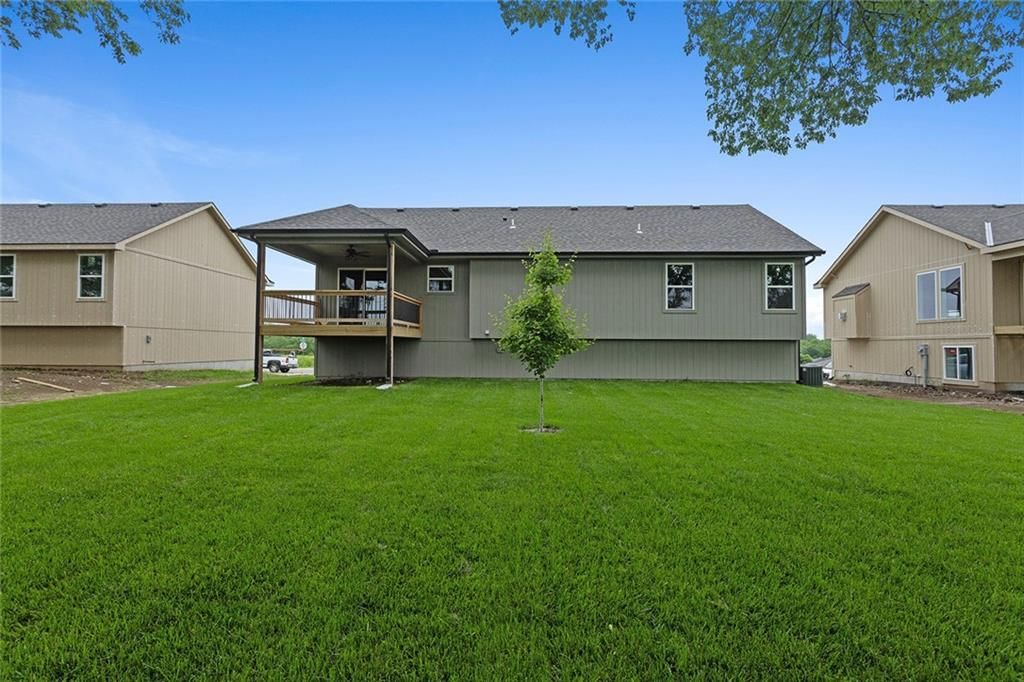 Photo 34 of 35 - 1316 N Holland Court
