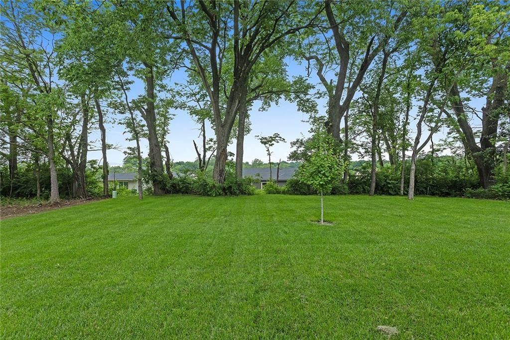 Photo 35 of 35 - 1316 N Holland Court