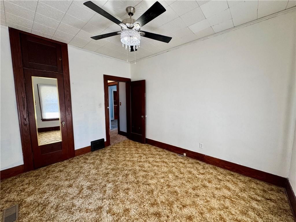 615 West 2nd Street — photo 9