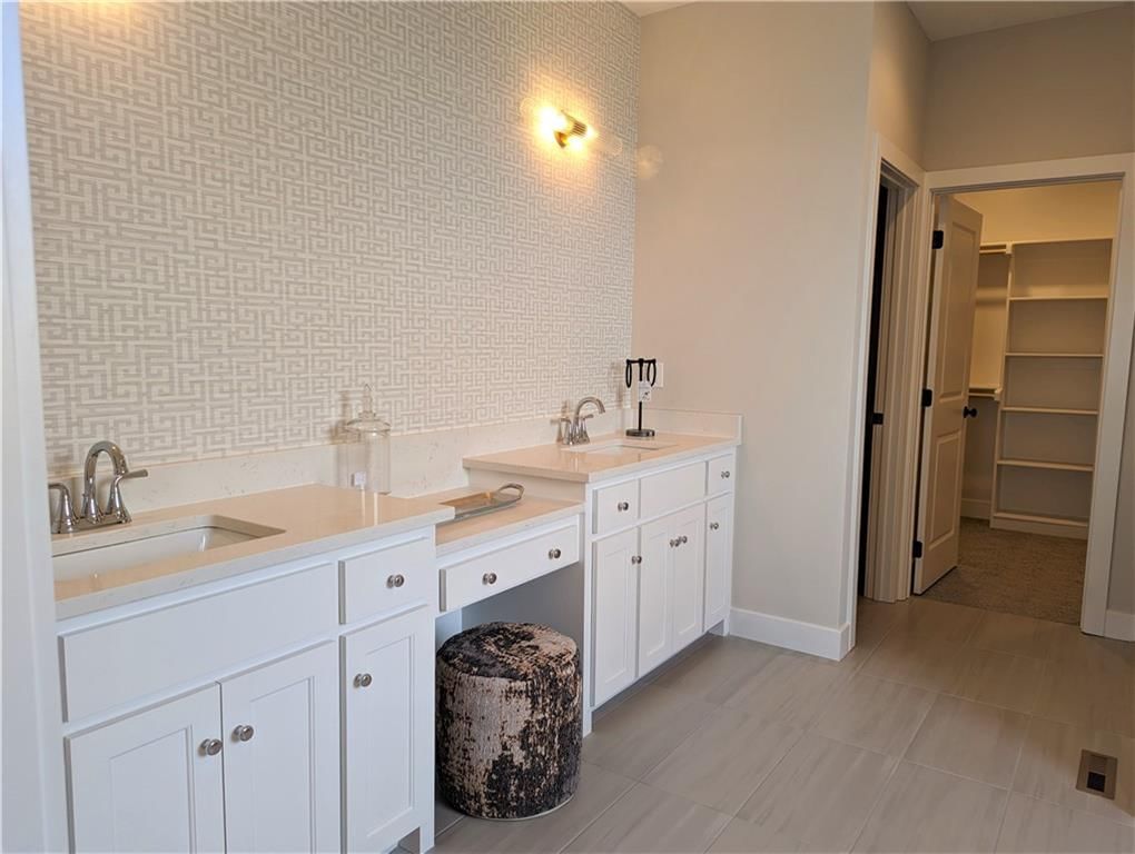 14709 Fairway Street — photo 39