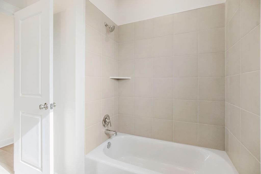 4102 W 158TH Terrace — photo 6