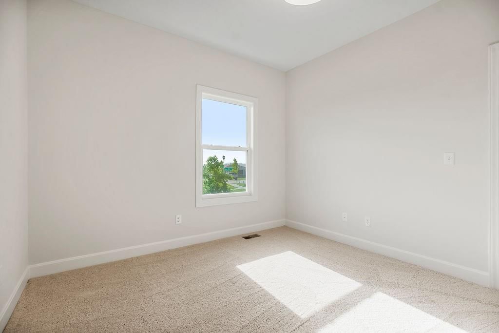 4102 W 158TH Terrace — photo 25