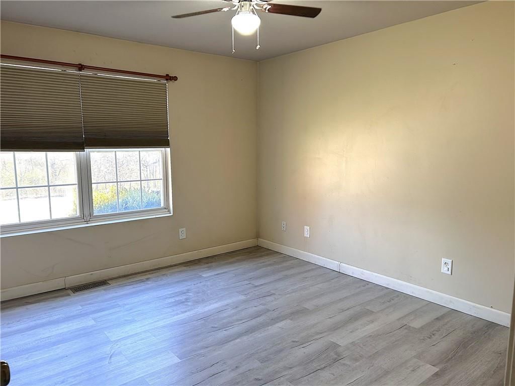 635 NE 36TH Street — photo 14