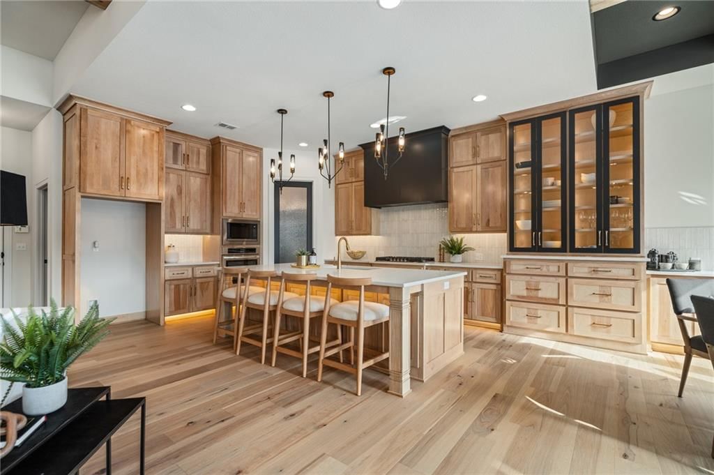 701 Hampstead Drive — photo 11