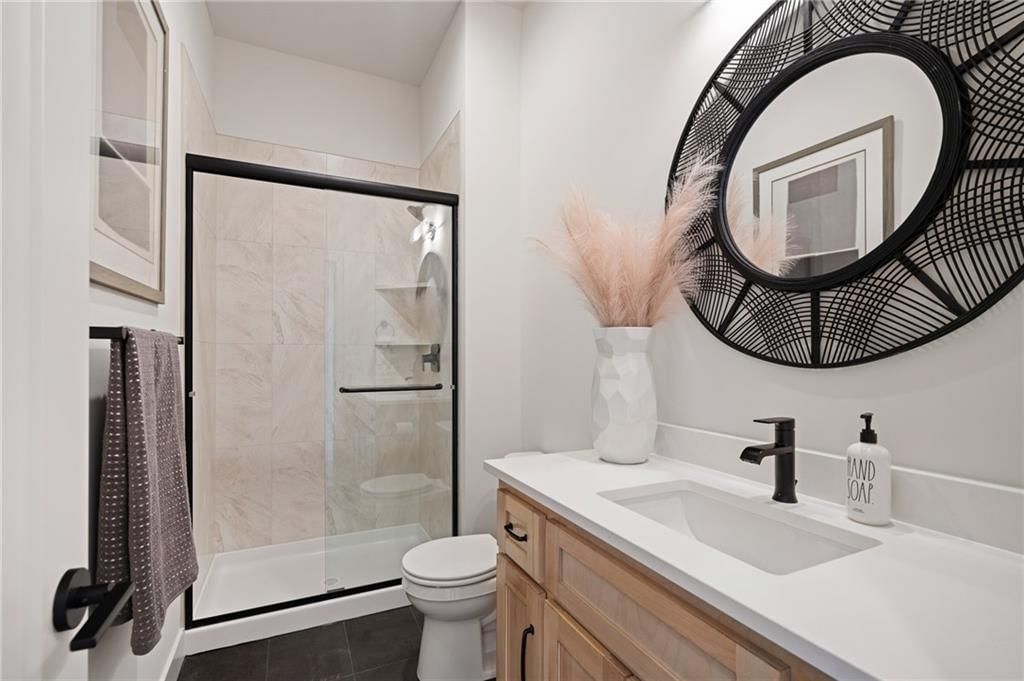 701 Hampstead Drive — photo 30