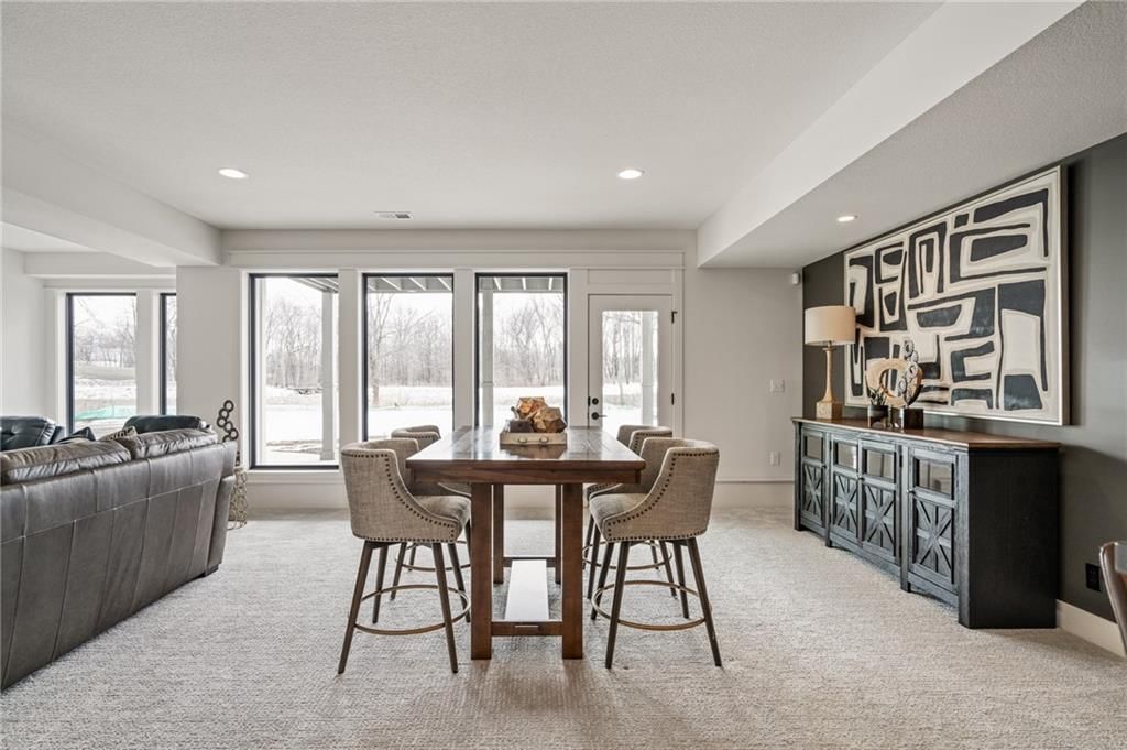 701 Hampstead Drive — photo 48