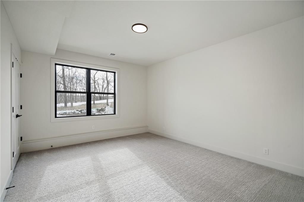 701 Hampstead Drive — photo 50