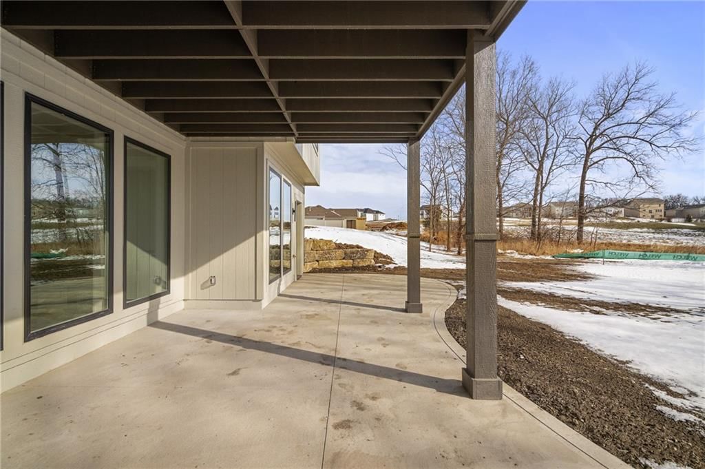 701 Hampstead Drive — photo 55