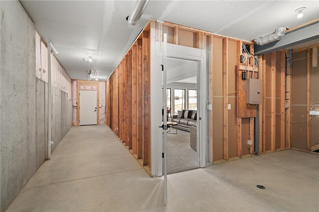 701 Hampstead Drive — photo 70