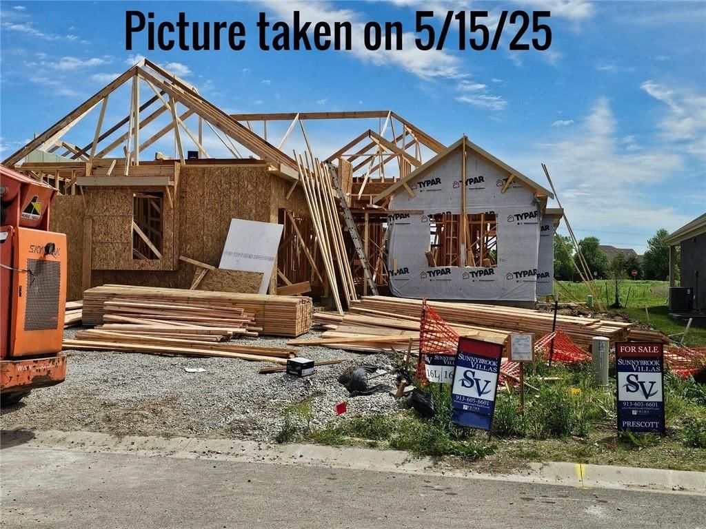 11609 S Millridge Street — photo 2