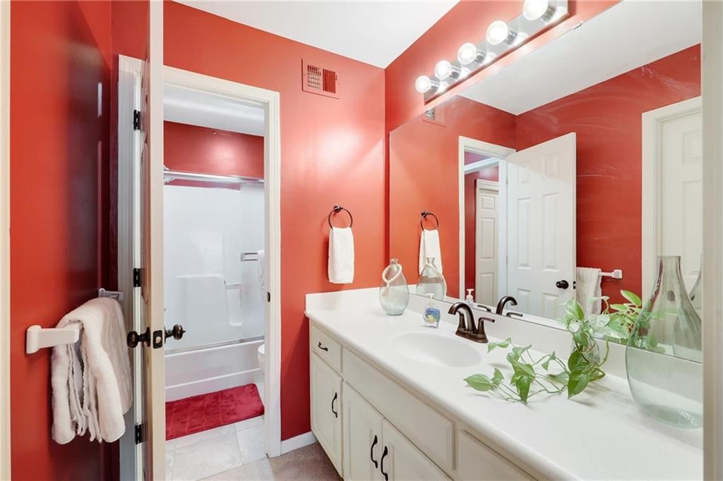 7709 W 149th Street — photo 26
