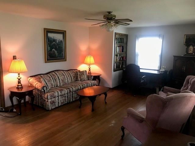 22015 Metcalf Road — photo 12