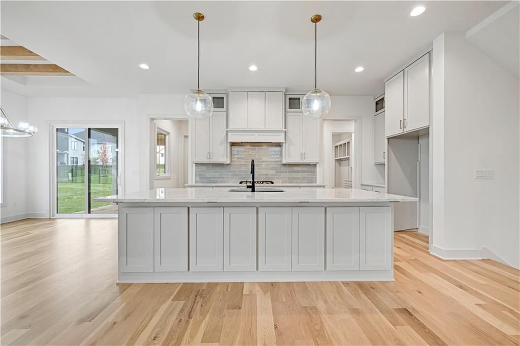17021 King Street — photo 14