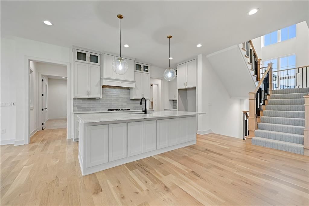 17021 King Street — photo 15