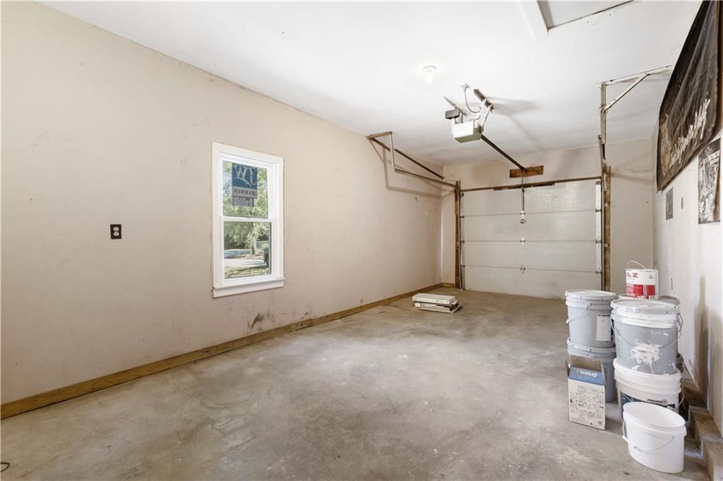 4110 Waverly Avenue — photo 10