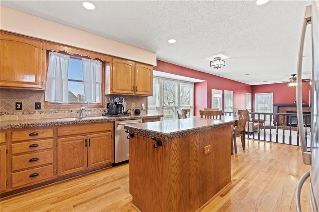 6717 W 157th Street — photo 14