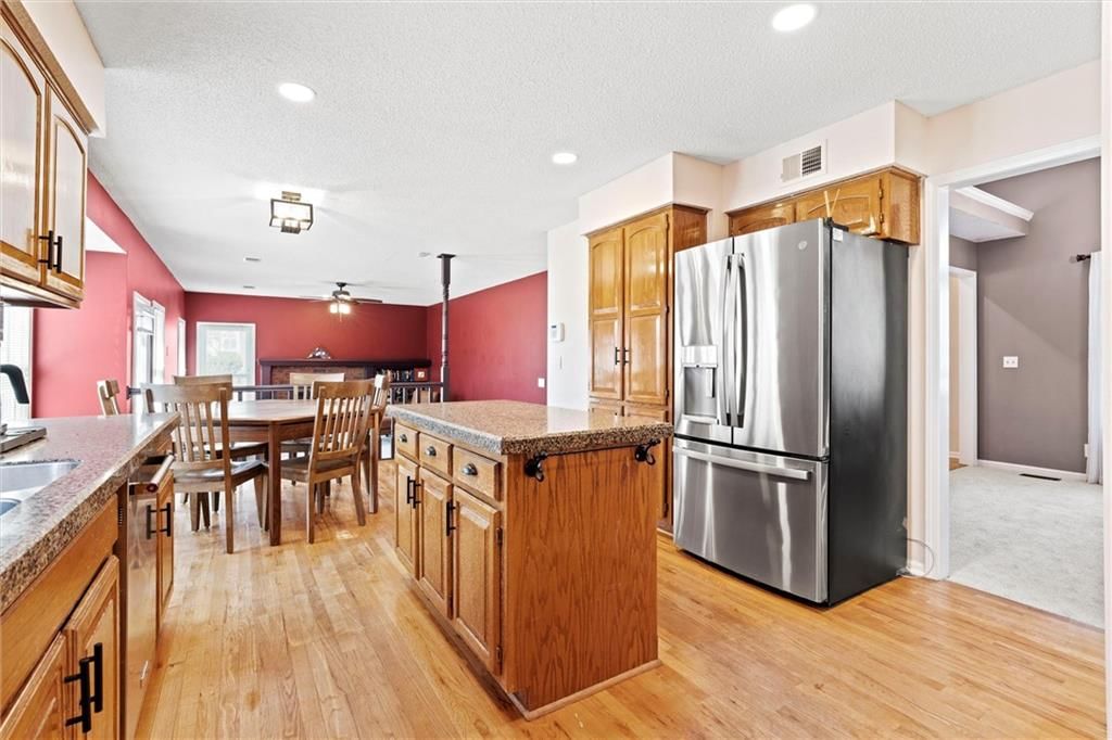 6717 W 157th Street — photo 15