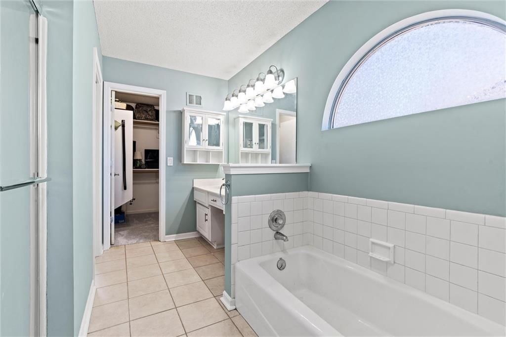6717 W 157th Street — photo 29