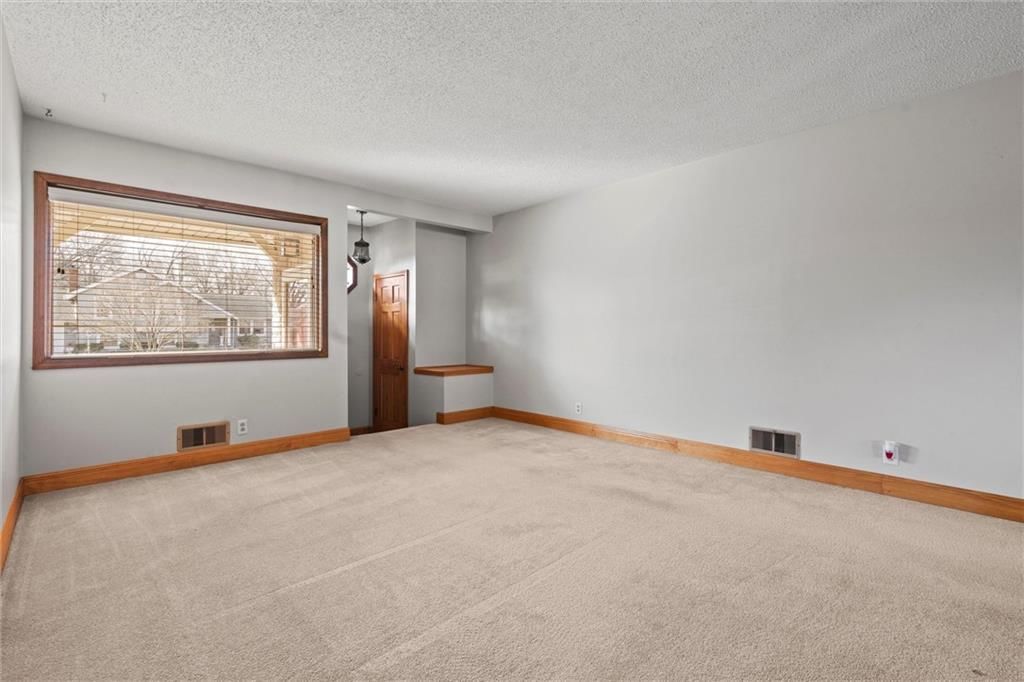 1700 NE 67th Terrace — photo 18