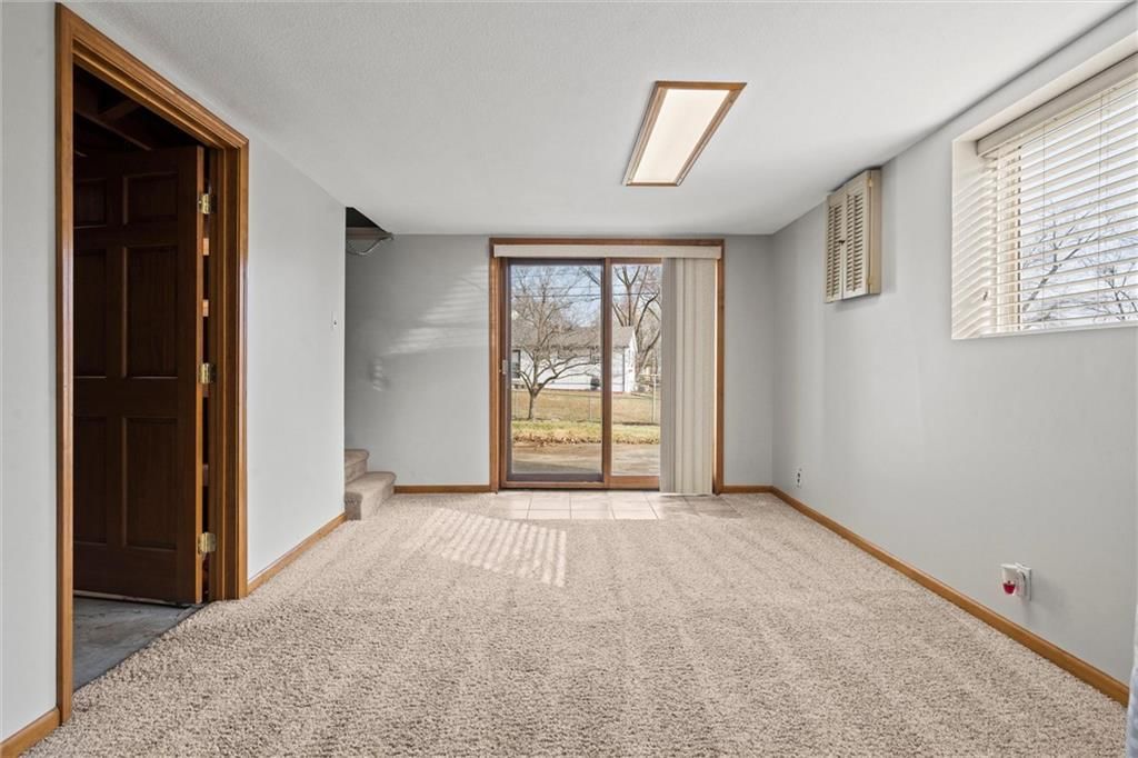 1700 NE 67th Terrace — photo 32