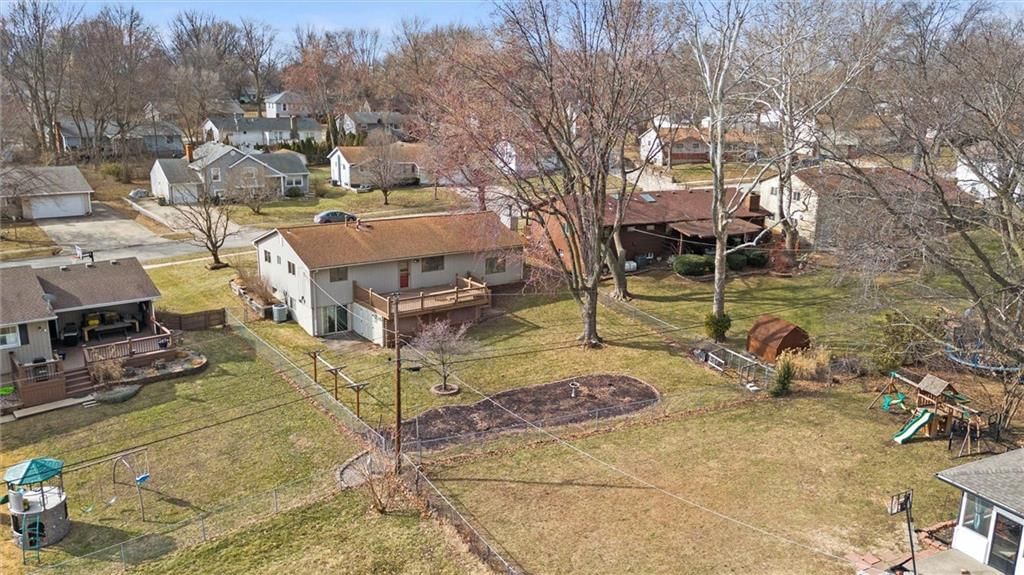 1700 NE 67th Terrace — photo 47