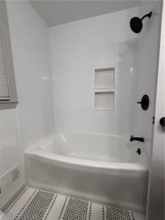 7505 Harvard Avenue — photo 9