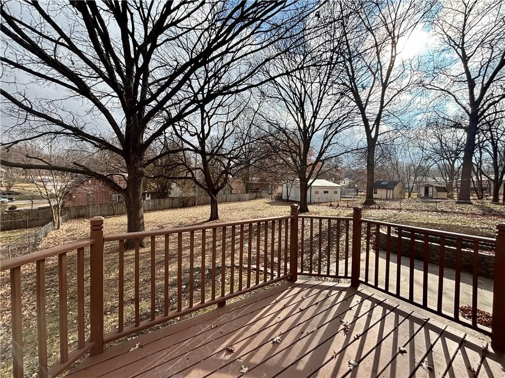 7505 Harvard Avenue — photo 17